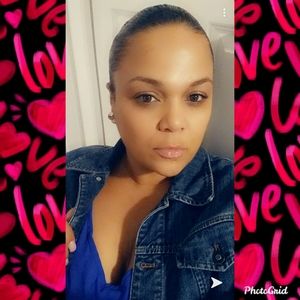 Meet your Posher, Ivette